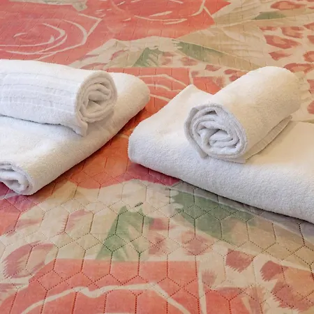 Apartment Lisettarooms *